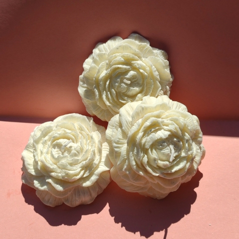Candela di cera di soia rosa bianca - 1 pezzo