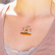 Carousel - Tatuaggio temporaneo Giostra Tattly