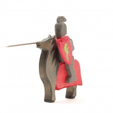 Cavallo e cavaliere nero con drappo rosso