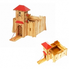 Castello in legno con ponte levatoio