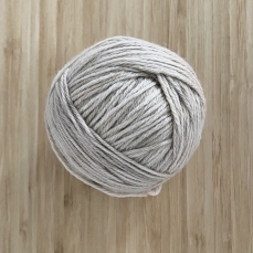 Gomitolo di pura lana 100% - beige
