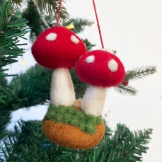 Decorazioni da appendere - Funghetto rosso in feltro
